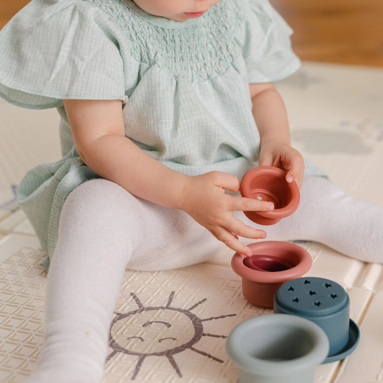 Foldable Play Mat, Stars - Image 2