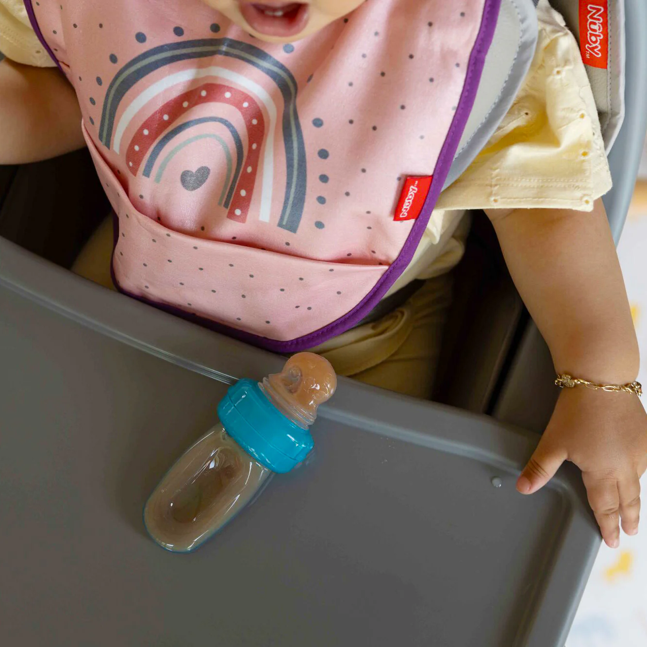EZ Squee-Z Weaning Feeder - Image 4