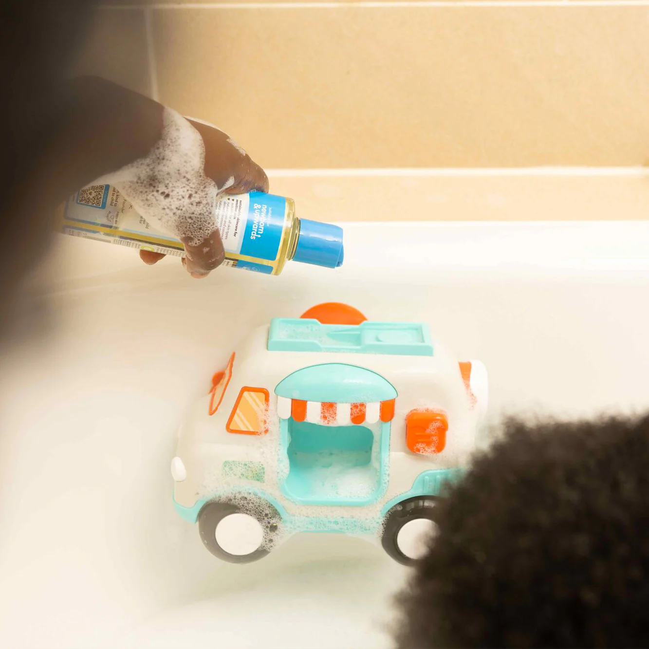 Ice Cream Machine Bubble Bath Toy - Image 4