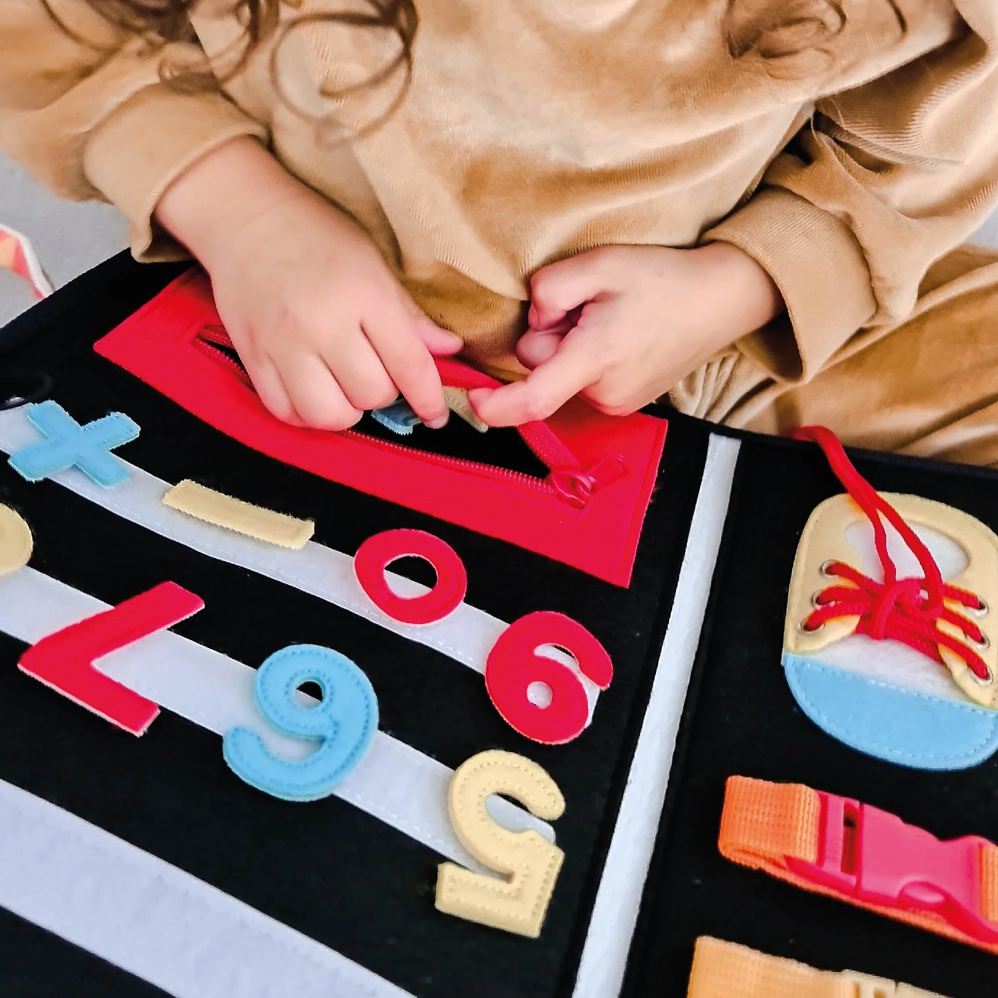 My Montessori Busy Book - Image 5