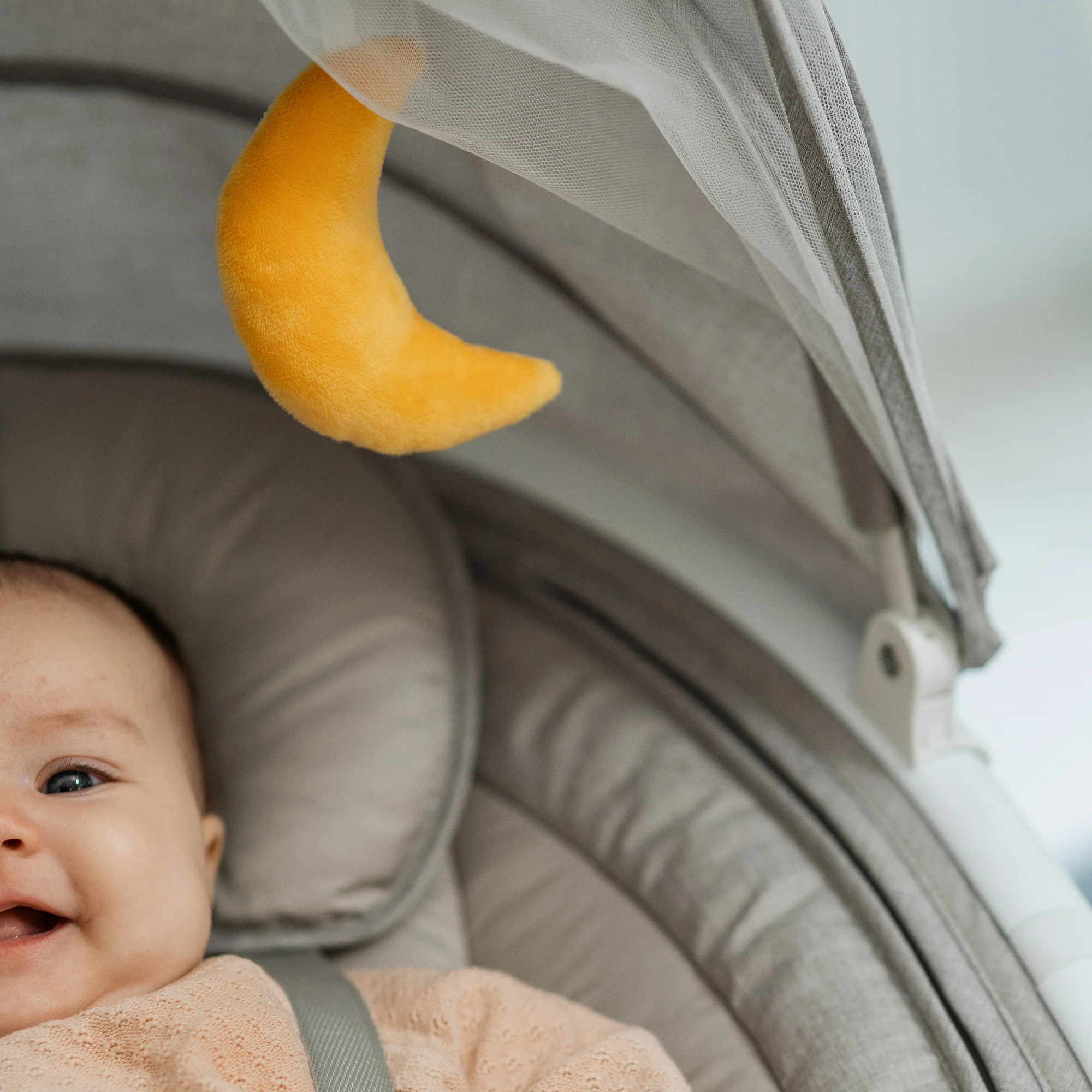 Connect Baby Swing Chair - Image 3